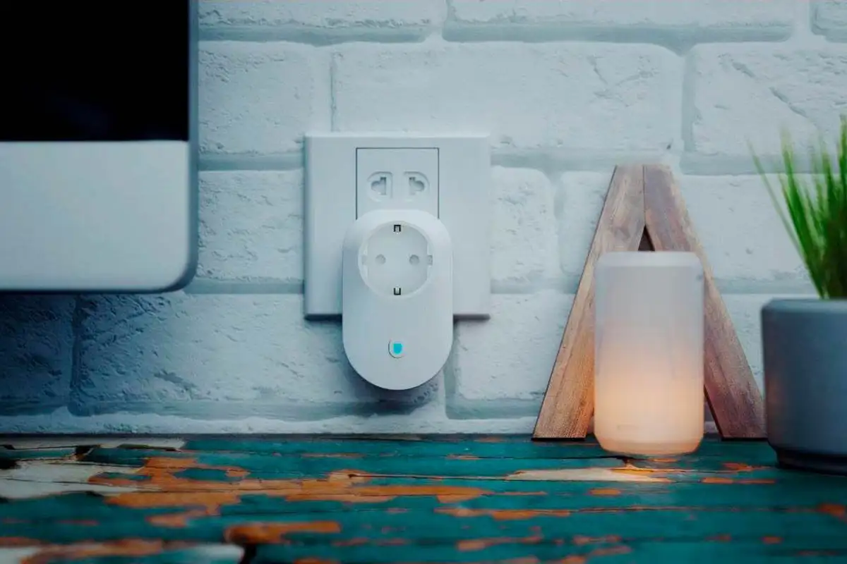 Vampiros Elétricos: Quais Aparelhos Desligar da Tomada para Economizar Energia