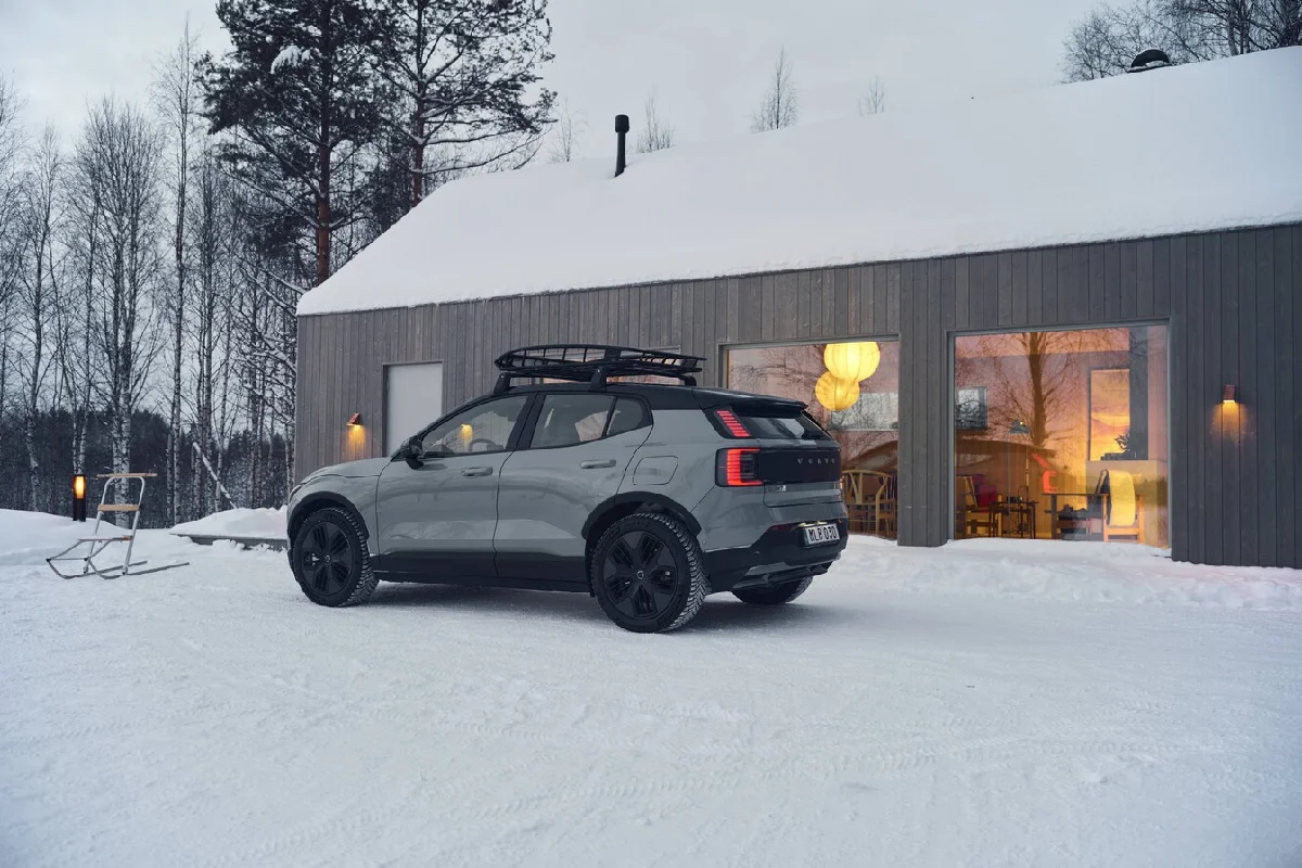 Volvo EX30 Cross Country: Três Desafios Tecnológicos Superados para Off-Road Elétrico