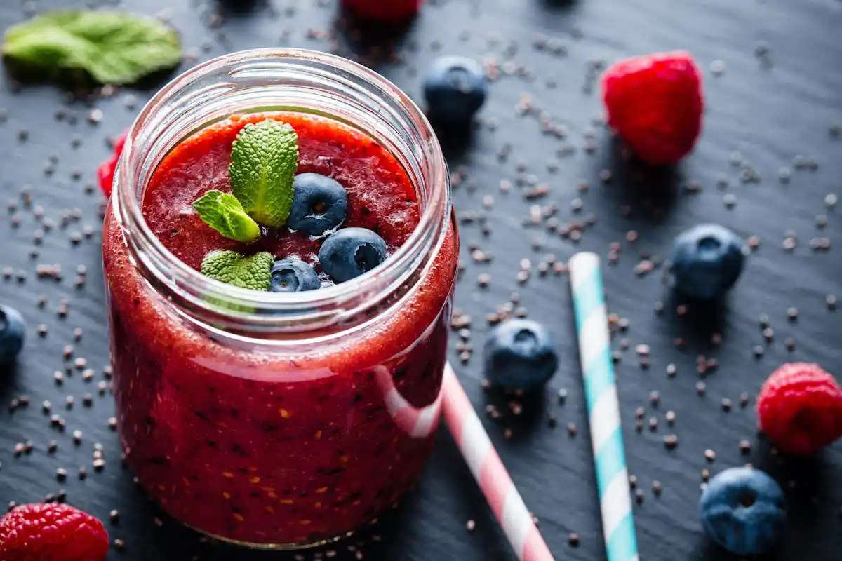 Batido de frutos vermelhos: antioxidantes que cuidam do coração
