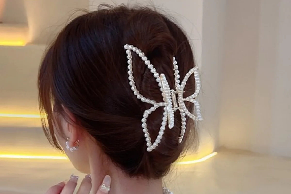 A nova tendência de ganchos de cabelo que vai transformar o teu look