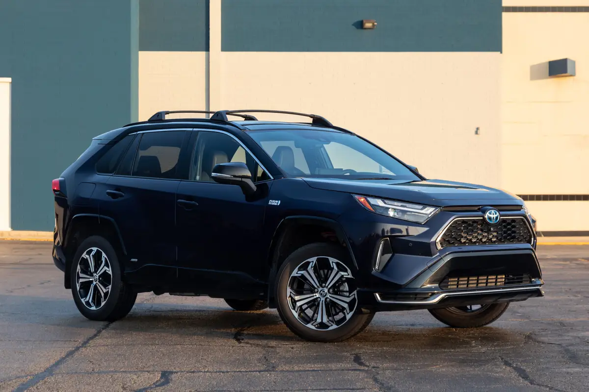 7 carros japoneses que os especialistas aconselham evitar em 2025: problemas que custam caro