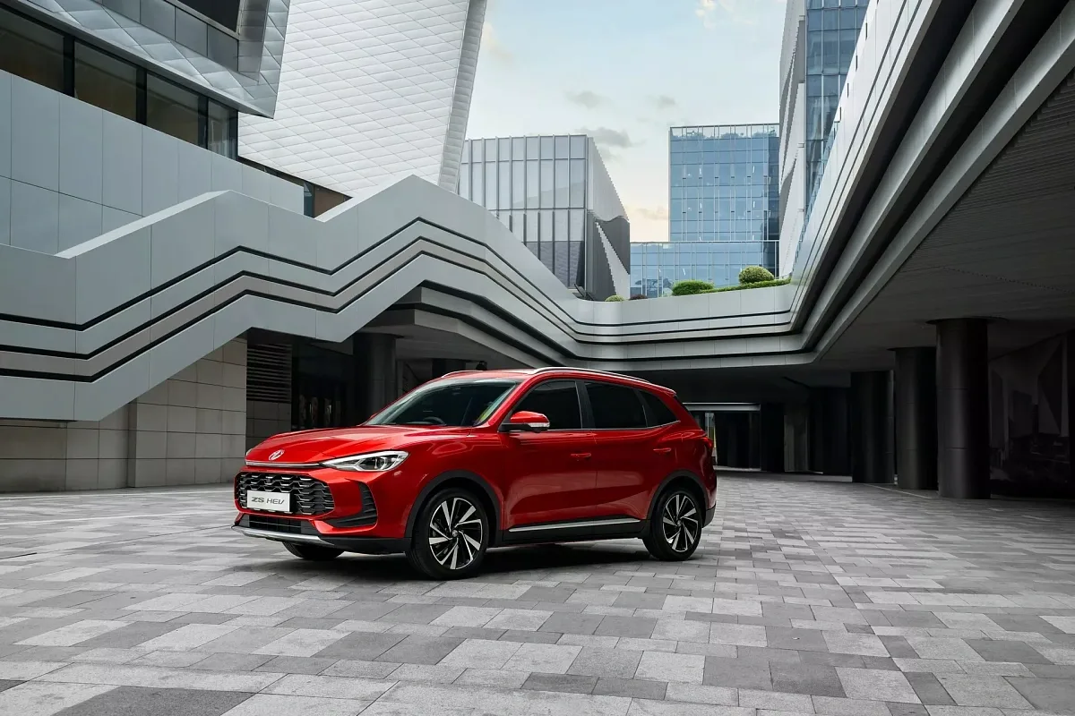 O SUV híbrido da MG que está a conquistar Portugal: preço imbatível e equipamento de luxo