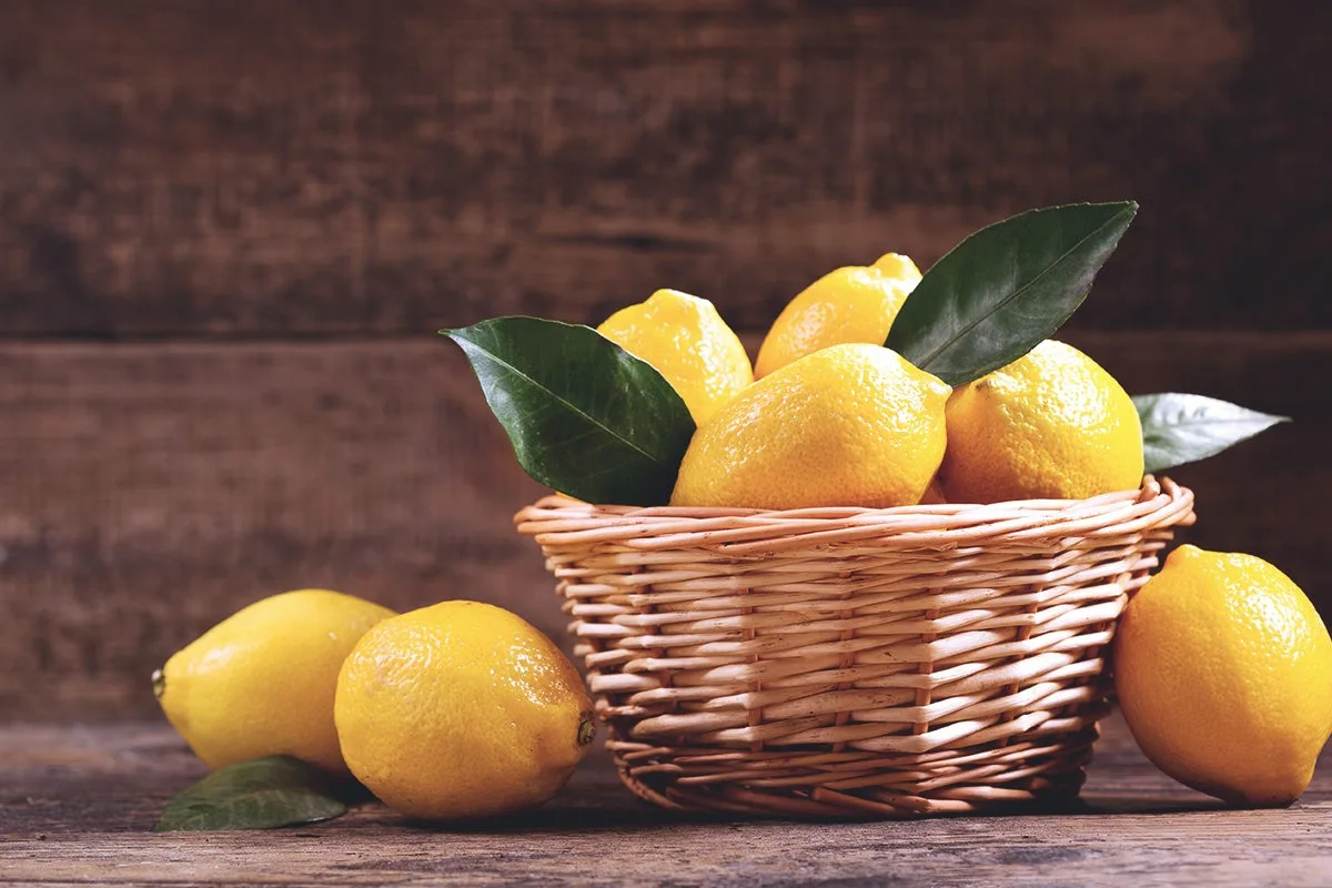 Onde colocar um limão em casa para atrair abundância, segundo o Feng Shui