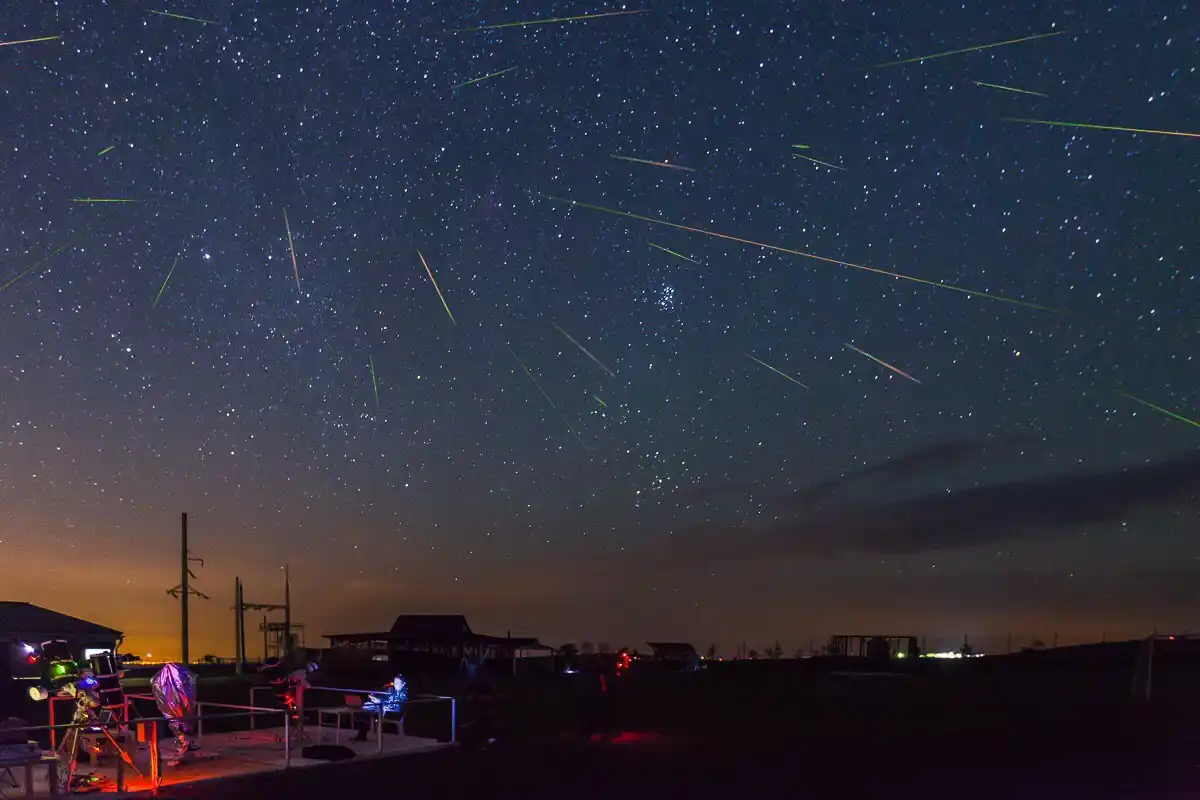 Prepare-se para o Espetáculo Celeste: Chuva de Meteoros das Leônidas