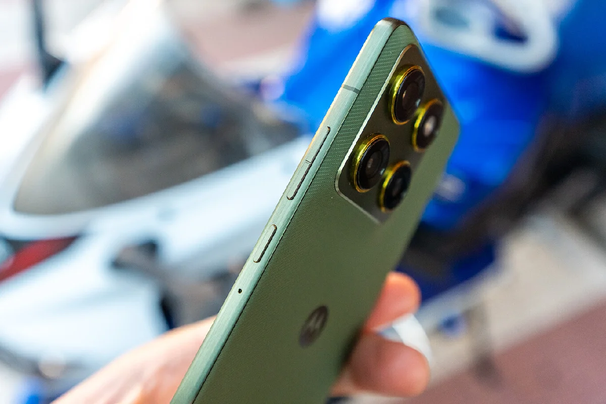 Motorola Edge 70: O Smartphone Ultra-Fino que Surpreende com Autonomia e Design