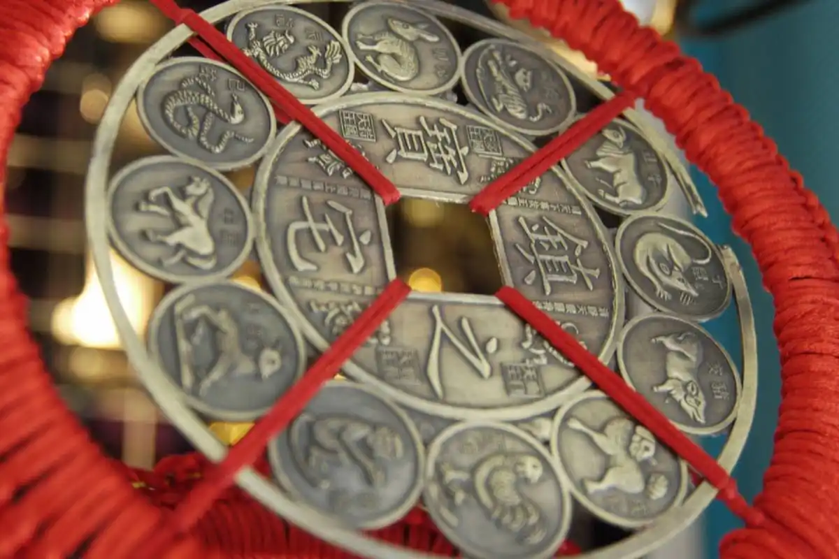 Os 3 animais do horóscopo chinês abençoados com riqueza e dinheiro pela influência do regresso de Urano a Touro