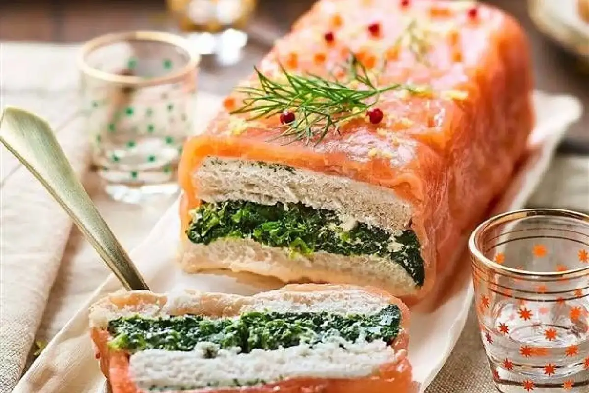 Pastel de Salmão Defumado com Espinafre: O Entrante Fácil e Saboroso para o Natal