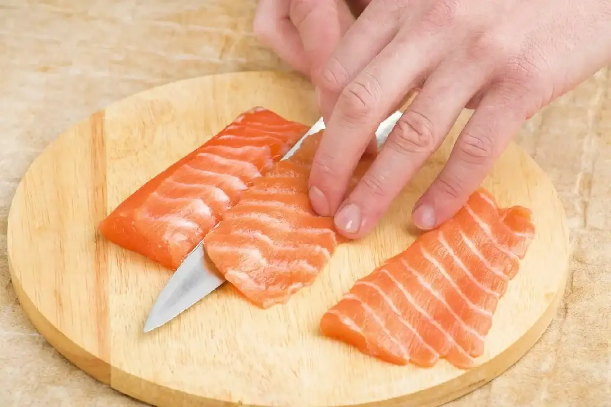 Pastel de Salmão Defumado com Espinafre: O Entrante Fácil e Saboroso para o Natal