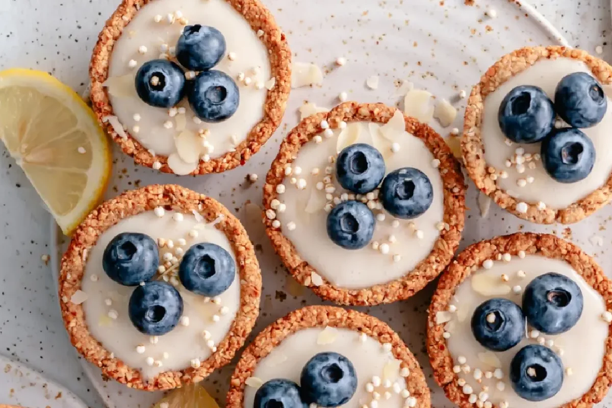 Pastelitos de limão e mirtilos sem glúten: uma receita irresistível