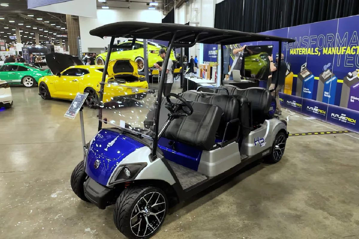 Yamaha revoluciona com carro de golfe movido a hidrogénio em parceria com a Toyota